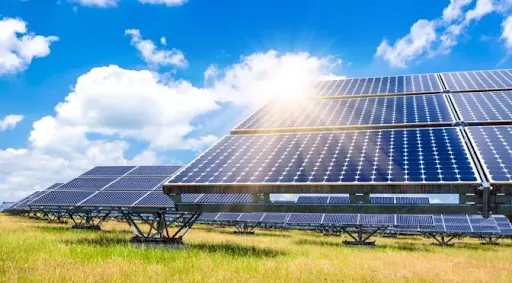 commercial solar companies​